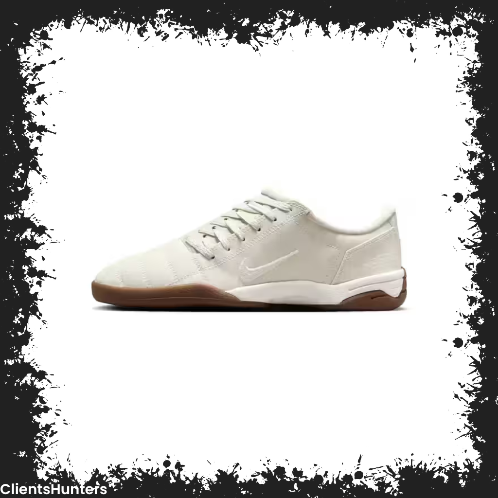 Nike Total 90 III "Sail Gum" sneaker in off-white suede with gum sole